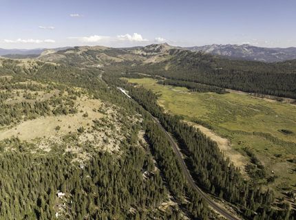 10111 Bunny Hill Road, Soda Springs, CA 95728 Photo