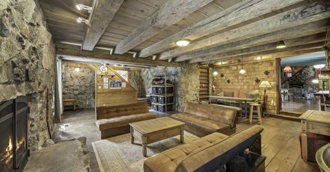 10111 Bunny Hill Road, Soda Springs, CA 95728 Photo