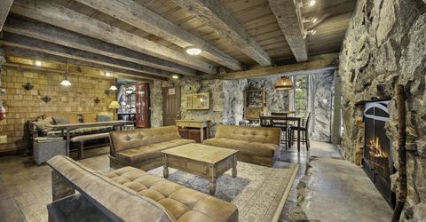 10111 Bunny Hill Road, Soda Springs, CA 95728 Photo