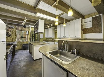 10111 Bunny Hill Road, Soda Springs, CA 95728 Photo