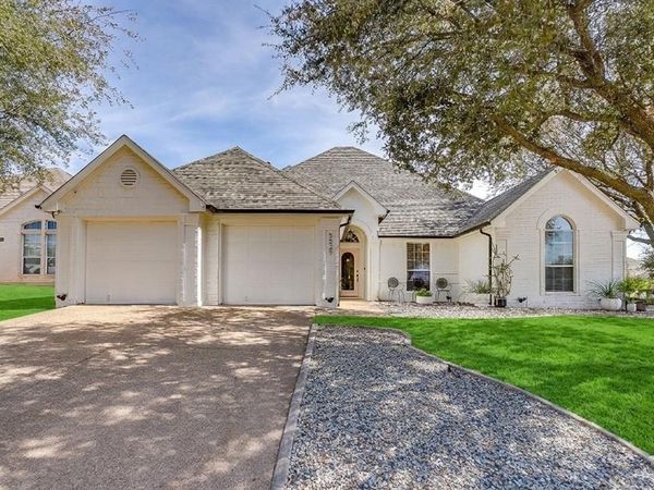 5529 Sierra Ridge Drive, Fort Worth, TX 76123