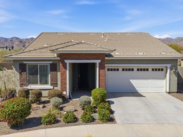 4654 N 204th Lane, Buckeye, AZ 85396