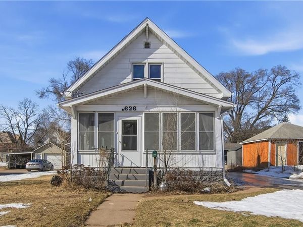 626 Spring Street, Eau Claire, WI 54703