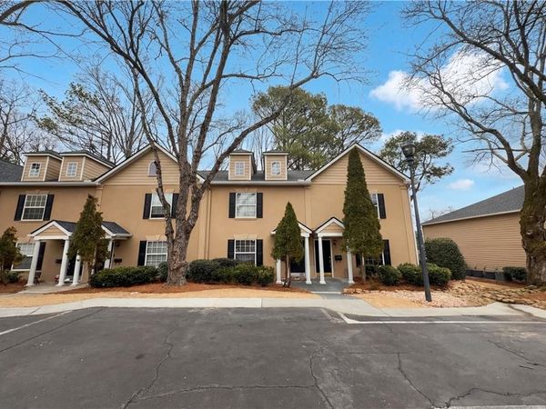 806 Brighton Point , Atlanta, GA 30328