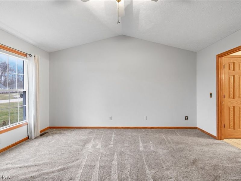 3638 White Oak Drive, Norton, OH 44203 Photo 11