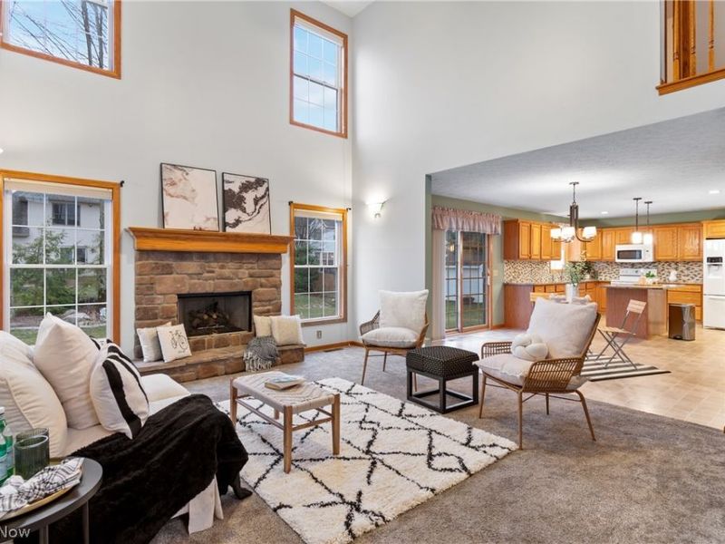 3638 White Oak Drive, Norton, OH 44203 Photo 2