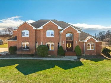 15644 Marshallville Street NW, Canal Fulton, OH 44614