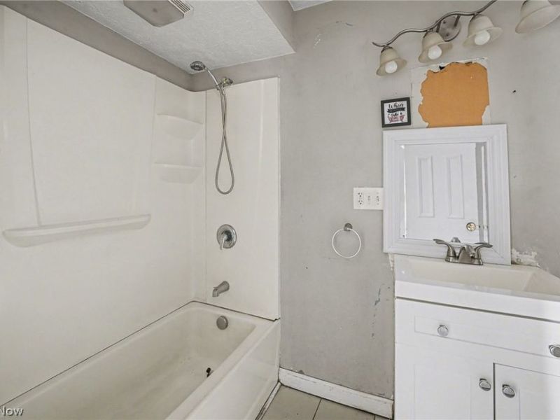 3183 W 46th Street, Cleveland, OH 44102 Photo 14