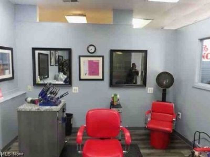 17320 Harvard Avenue, Cleveland, OH 44128 Photo 10