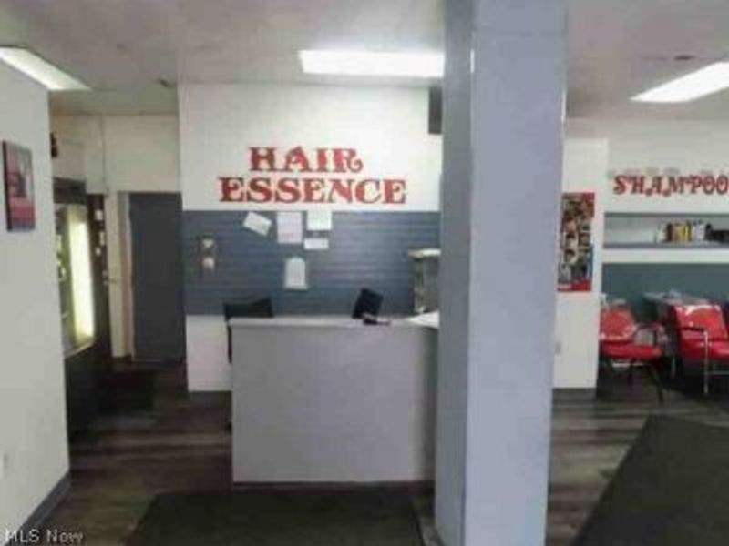 17320 Harvard Avenue, Cleveland, OH 44128 Photo 5