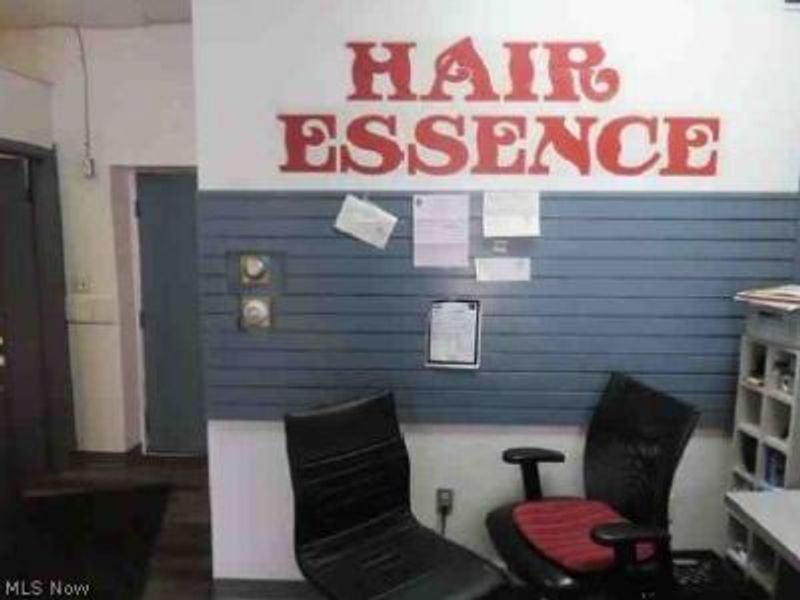 17320 Harvard Avenue, Cleveland, OH 44128 Photo 8