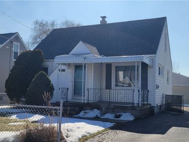 3553 Sherwood Avenue, Niagara Falls, NY 14301