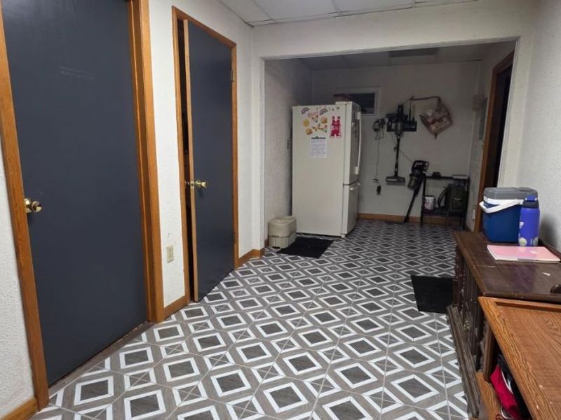 221 Broad Street, Bellevue, OH 44811 Photo 14