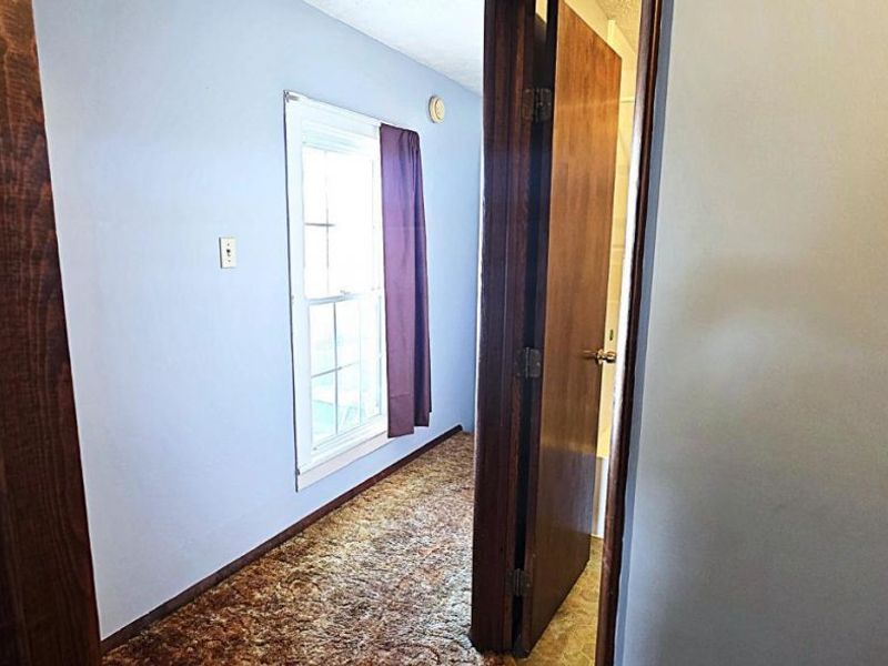 221 Broad Street, Bellevue, OH 44811 Photo 28