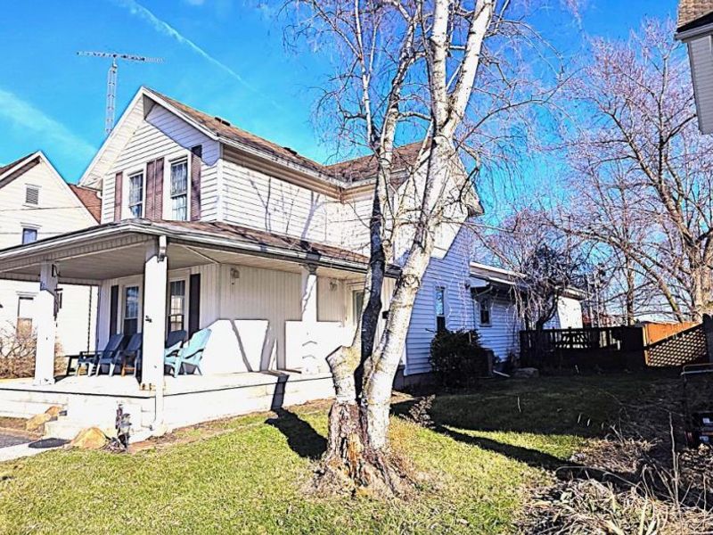 221 Broad Street, Bellevue, OH 44811 Photo 3