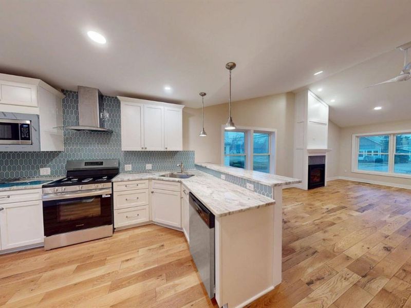 1011 E Second Street, Port Clinton, OH 43452 Photo 4