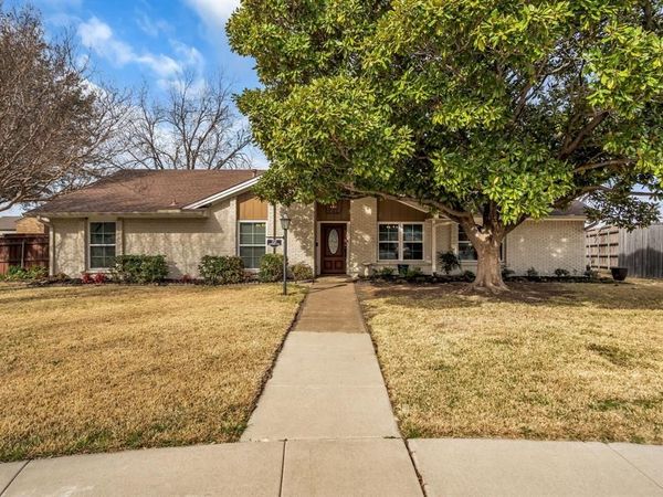 2521 Canterbury Court, Carrollton, TX 75006