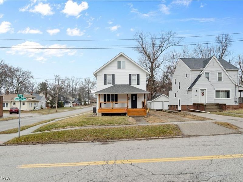 847 Sackett Avenue, Cuyahoga Falls, OH 44221 Photo 2