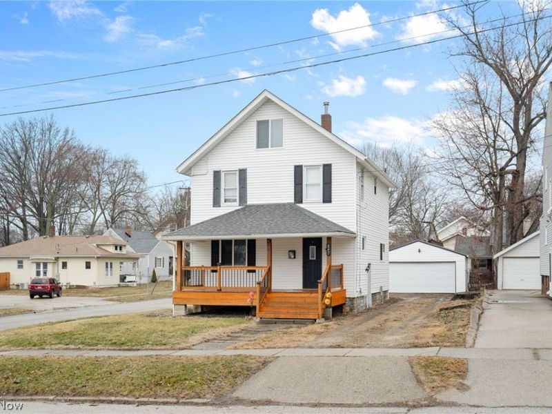 847 Sackett Avenue, Cuyahoga Falls, OH 44221 Photo 3