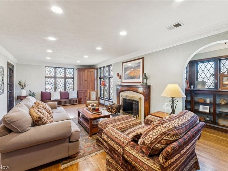 3616 Sutherland Road, Shaker Heights, OH 44122 Photo 3