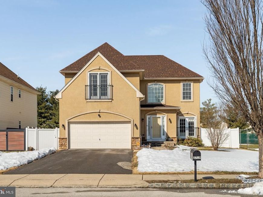 2719 Meyer Place, Philadelphia, PA 19114 Main Photo