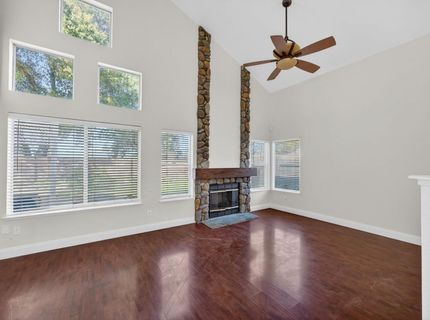 9050 Duovo Way, Elk Grove, CA 95758 Photo