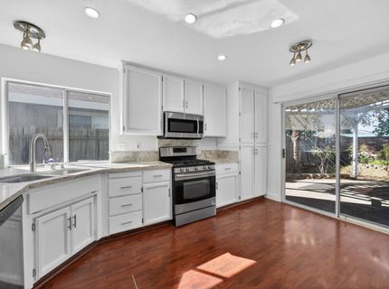 9050 Duovo Way, Elk Grove, CA 95758 Photo