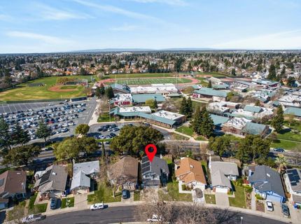 9050 Duovo Way, Elk Grove, CA 95758 Photo