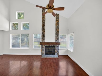 9050 Duovo Way, Elk Grove, CA 95758 Photo