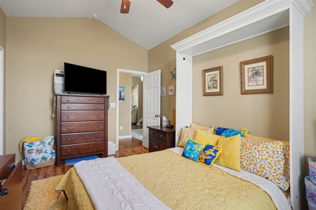 219 Burchwood Ln.  Photo 8