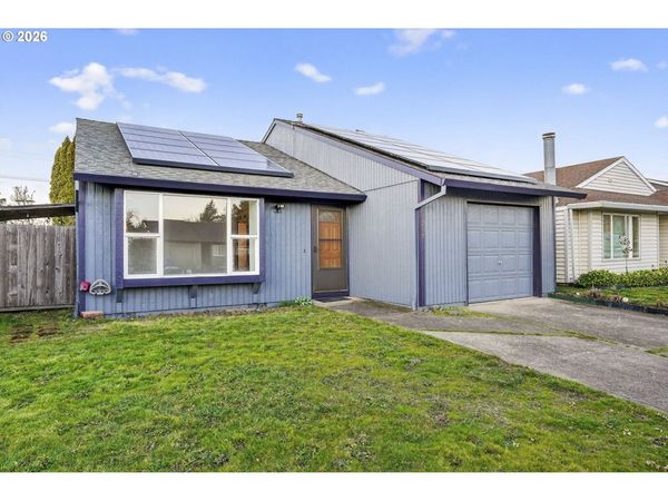 2262 S ALPINE ST, Cornelius, OR 97113