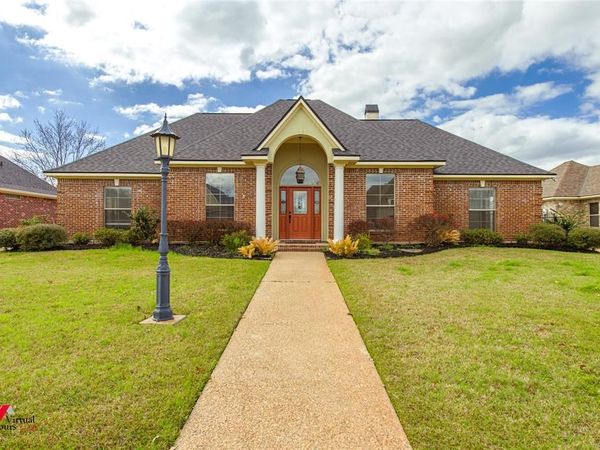 9610 Gardere Drive, Shreveport, LA 71115