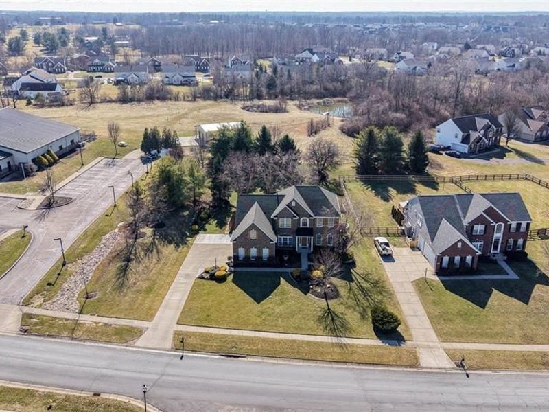 7527 Burton Drive, Liberty Township, OH 45044 Photo 2