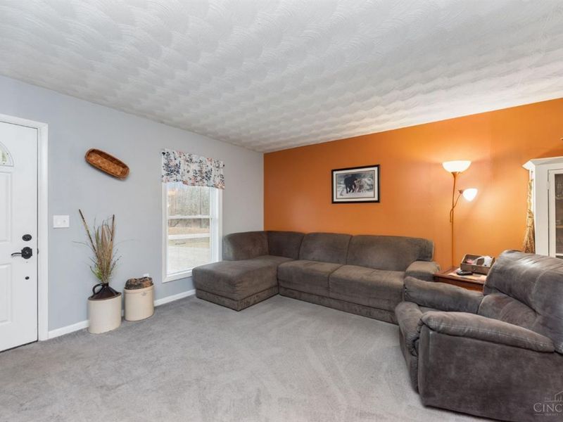 205 Horse Shoe Drive, Jackson Twp, OH 45171 Photo 6