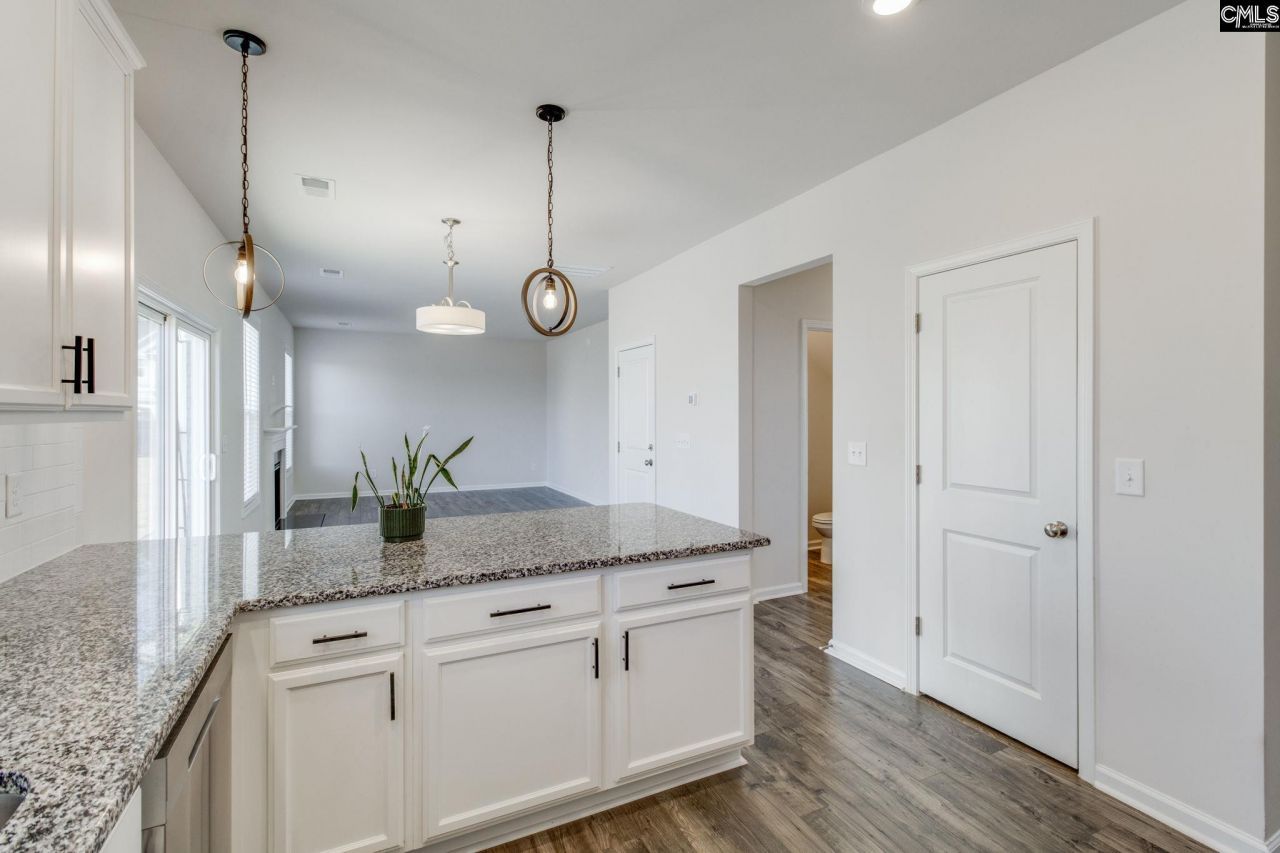 73 Preakness Stakes Drive  Photo 10