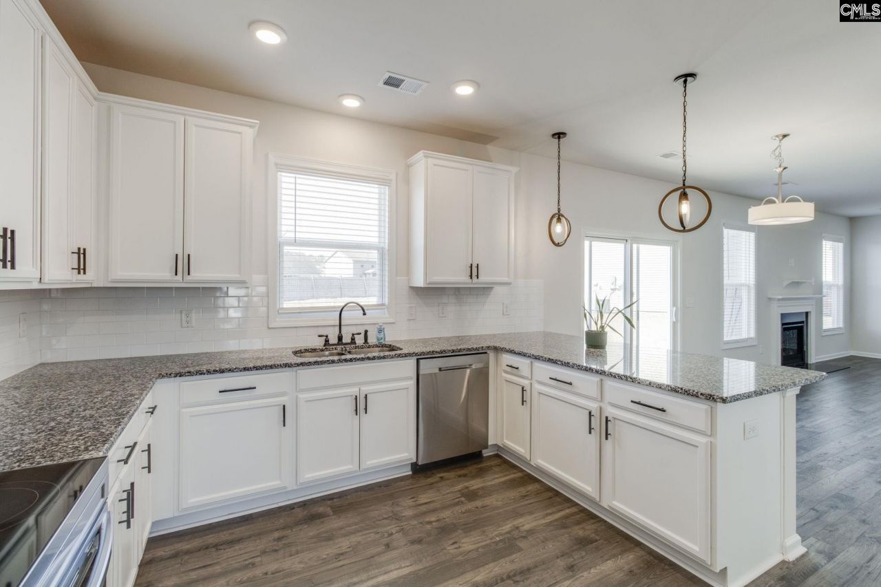 73 Preakness Stakes Drive  Photo 11