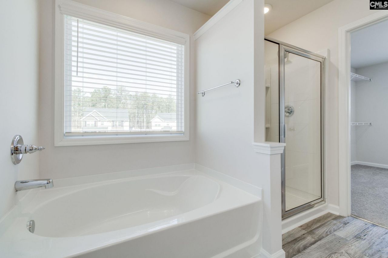 73 Preakness Stakes Drive  Photo 23