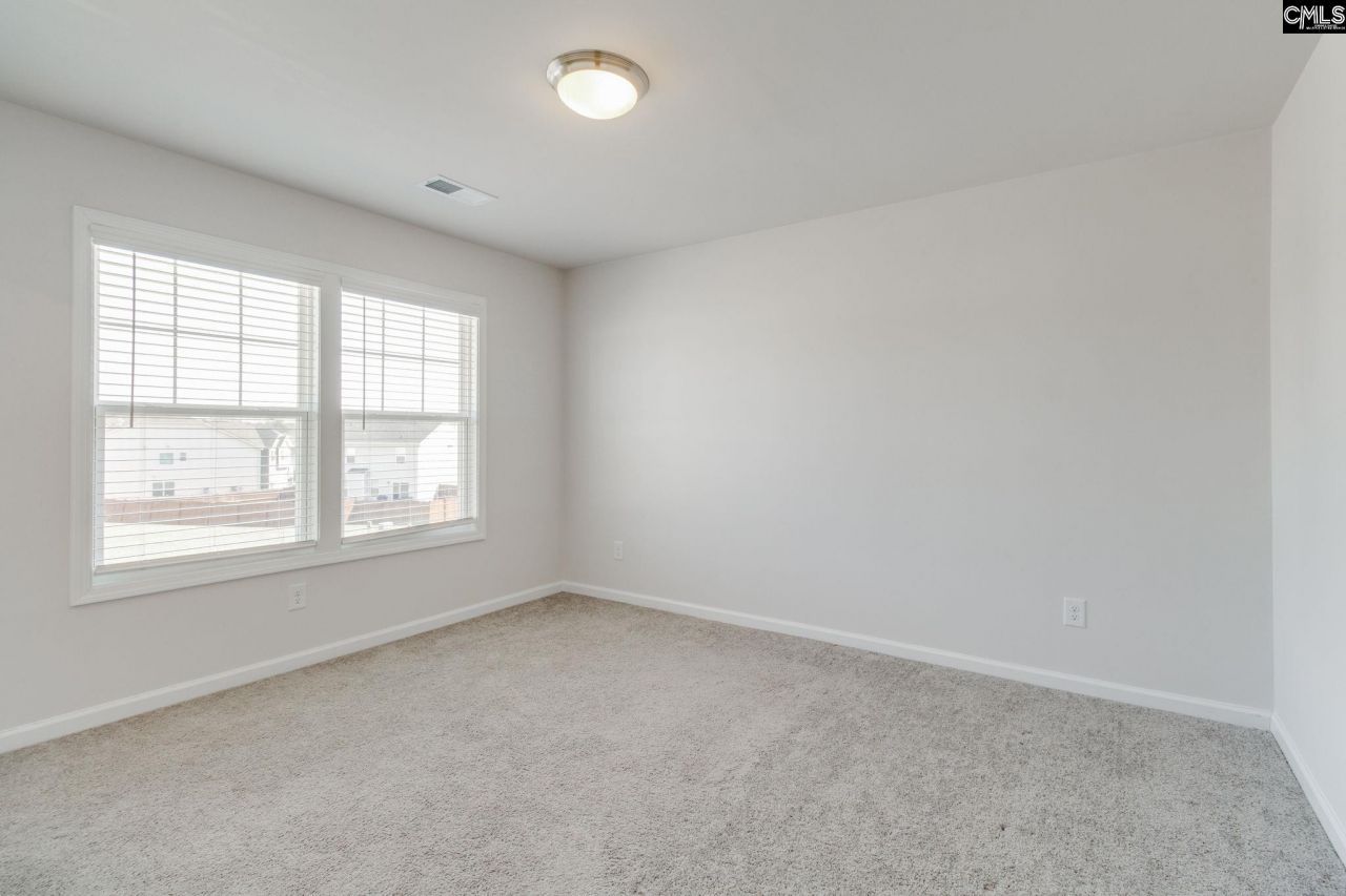 73 Preakness Stakes Drive  Photo 27