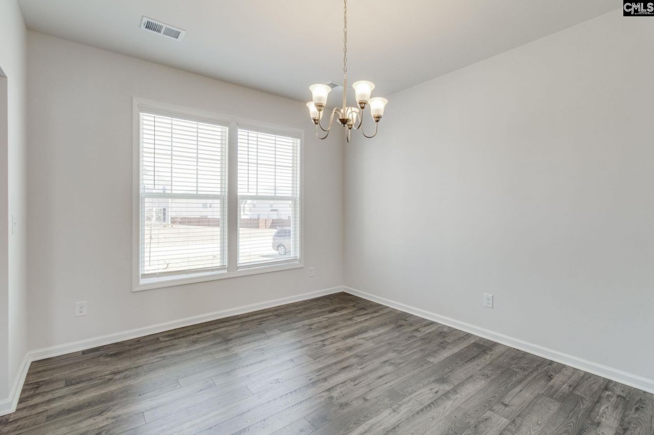 73 Preakness Stakes Drive  Photo 6