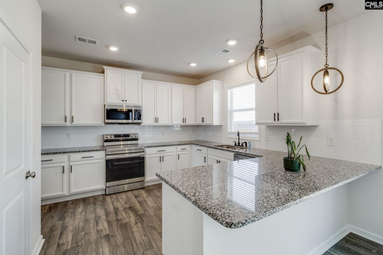 73 Preakness Stakes Drive  Photo 8