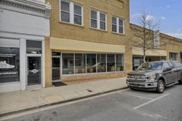 1407 Main Street photo 4