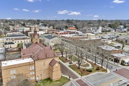 1407 Main Street photo 4