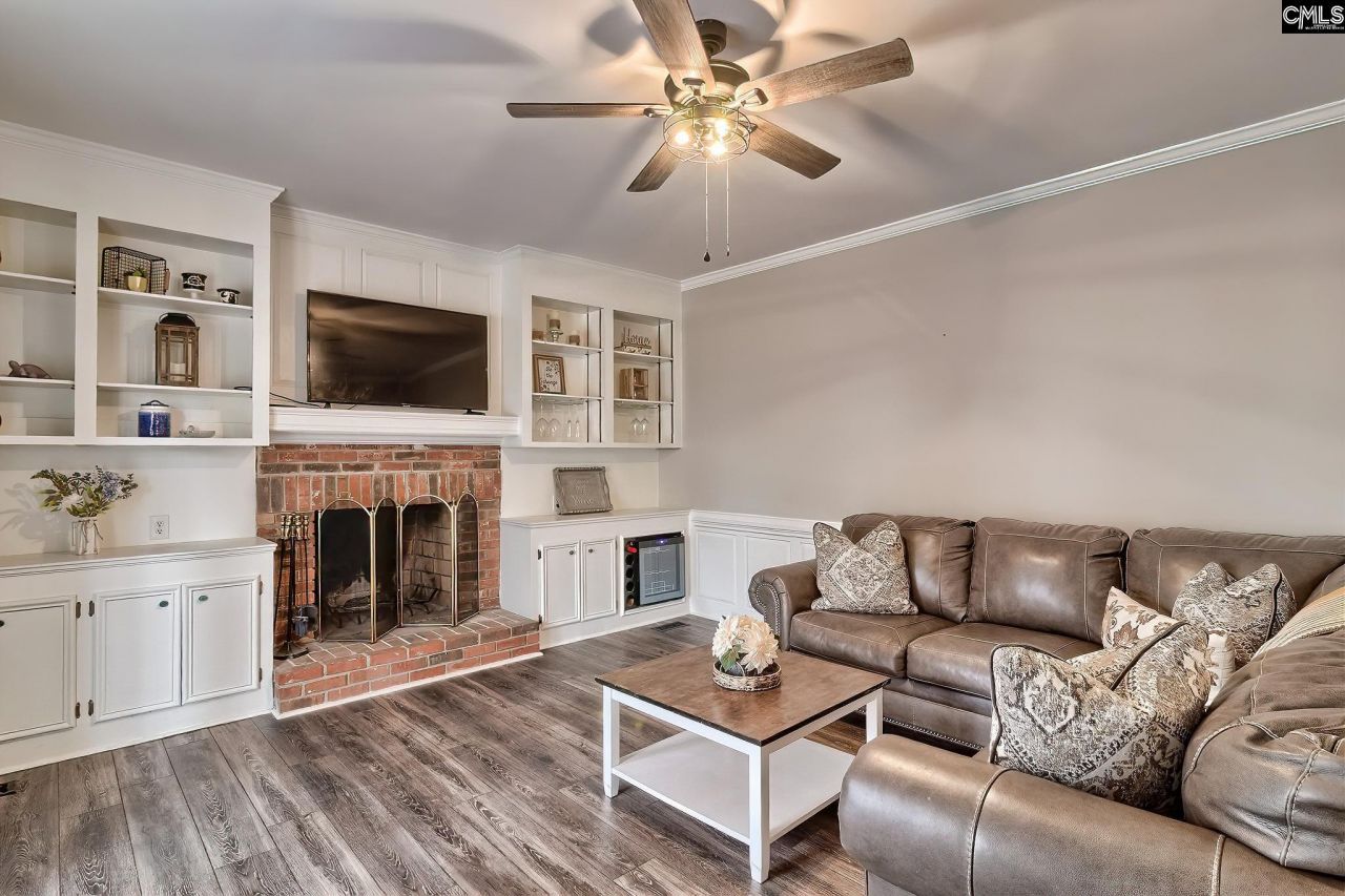 103 Silver Lake Circle  Photo 11