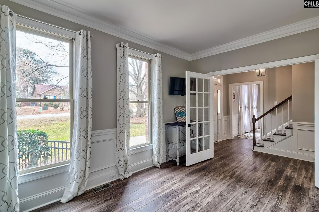 103 Silver Lake Circle  Photo 13