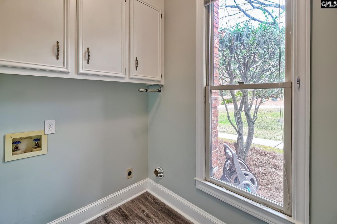 103 Silver Lake Circle  Photo 14