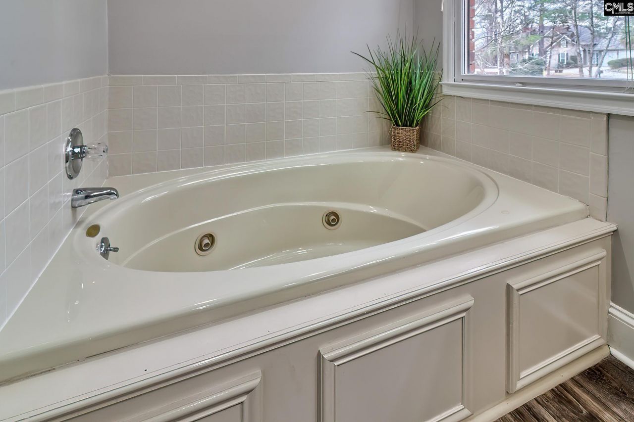 103 Silver Lake Circle  Photo 21