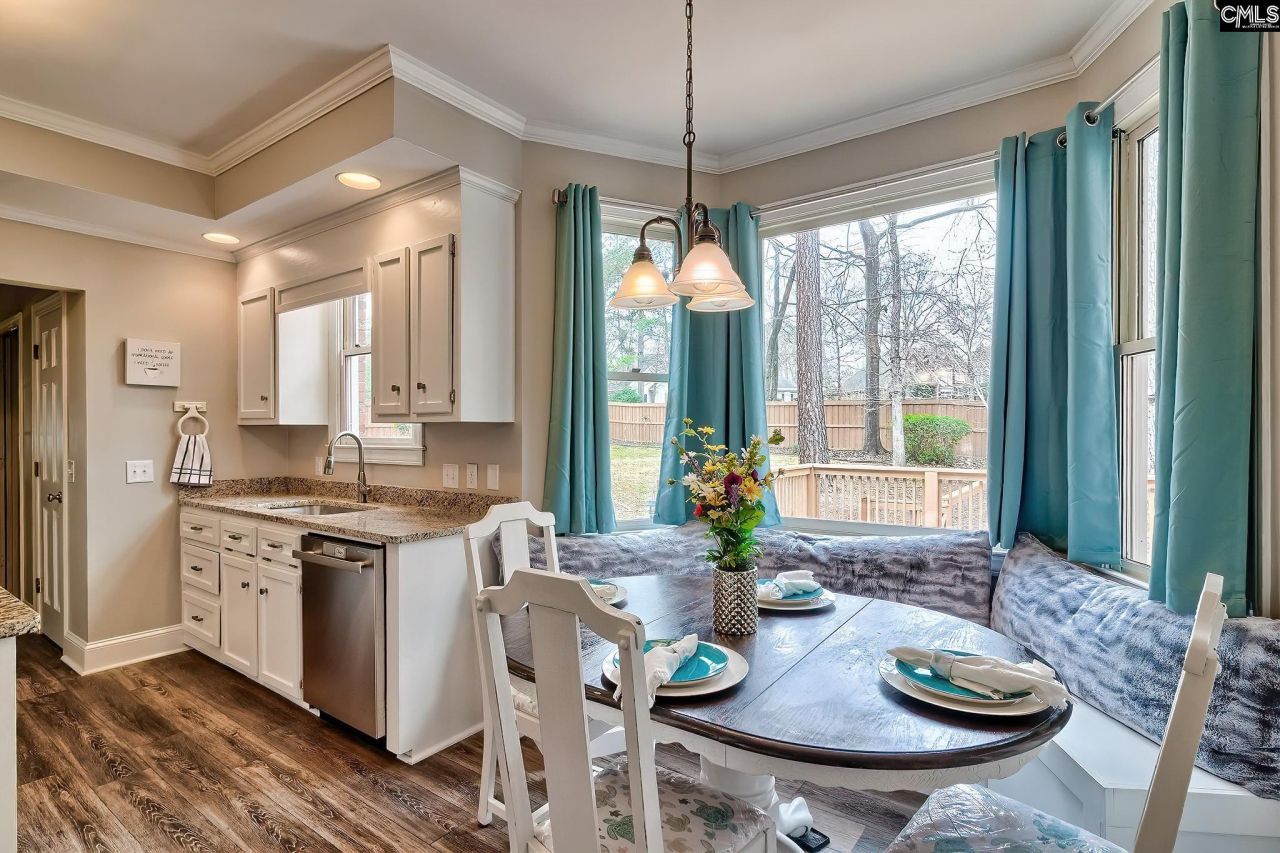 103 Silver Lake Circle  Photo 9