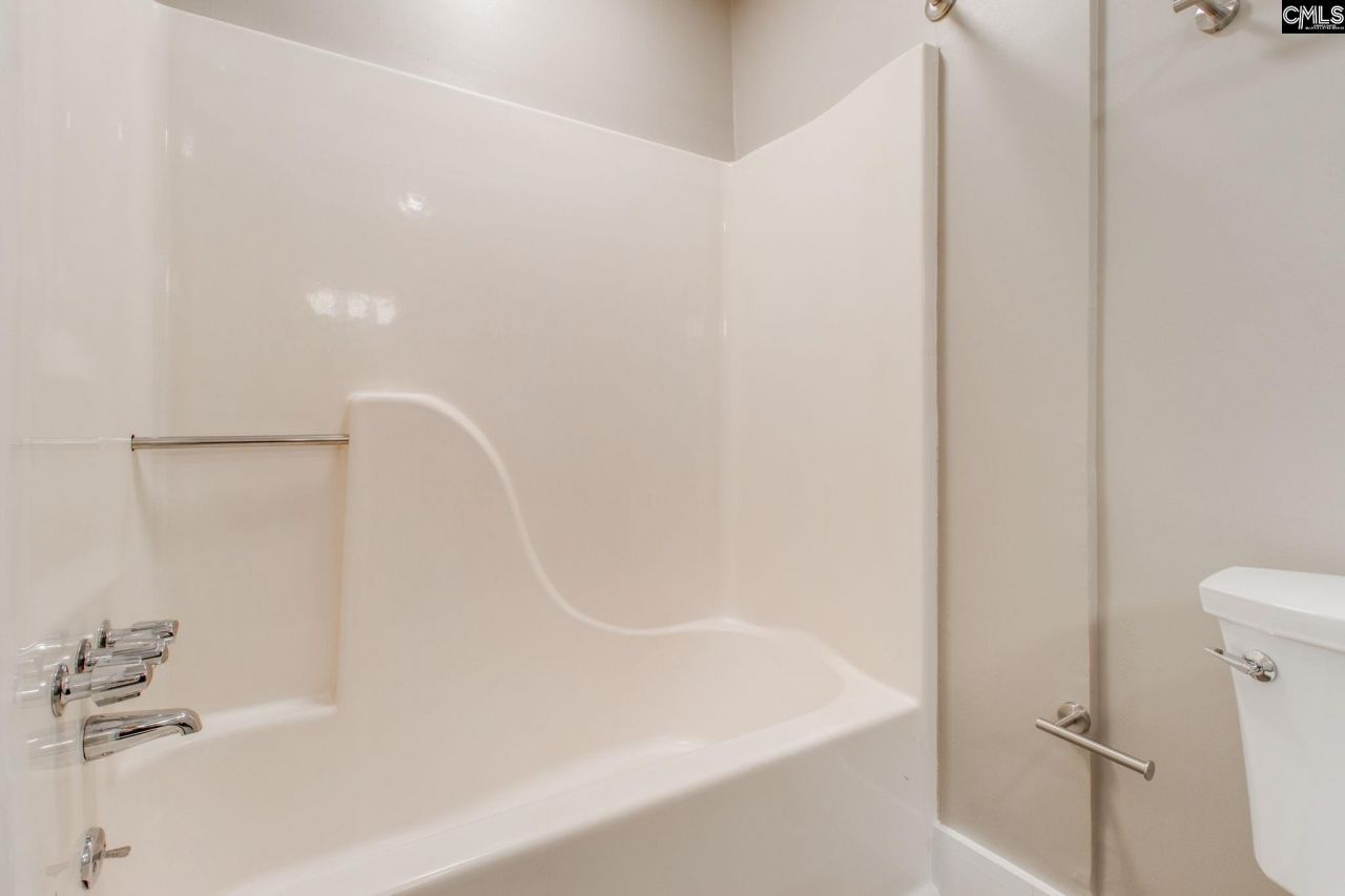 308 Percival Road Photo 20