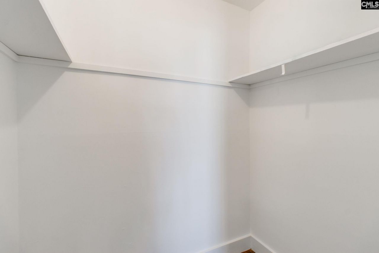 308 Percival Road Photo 21