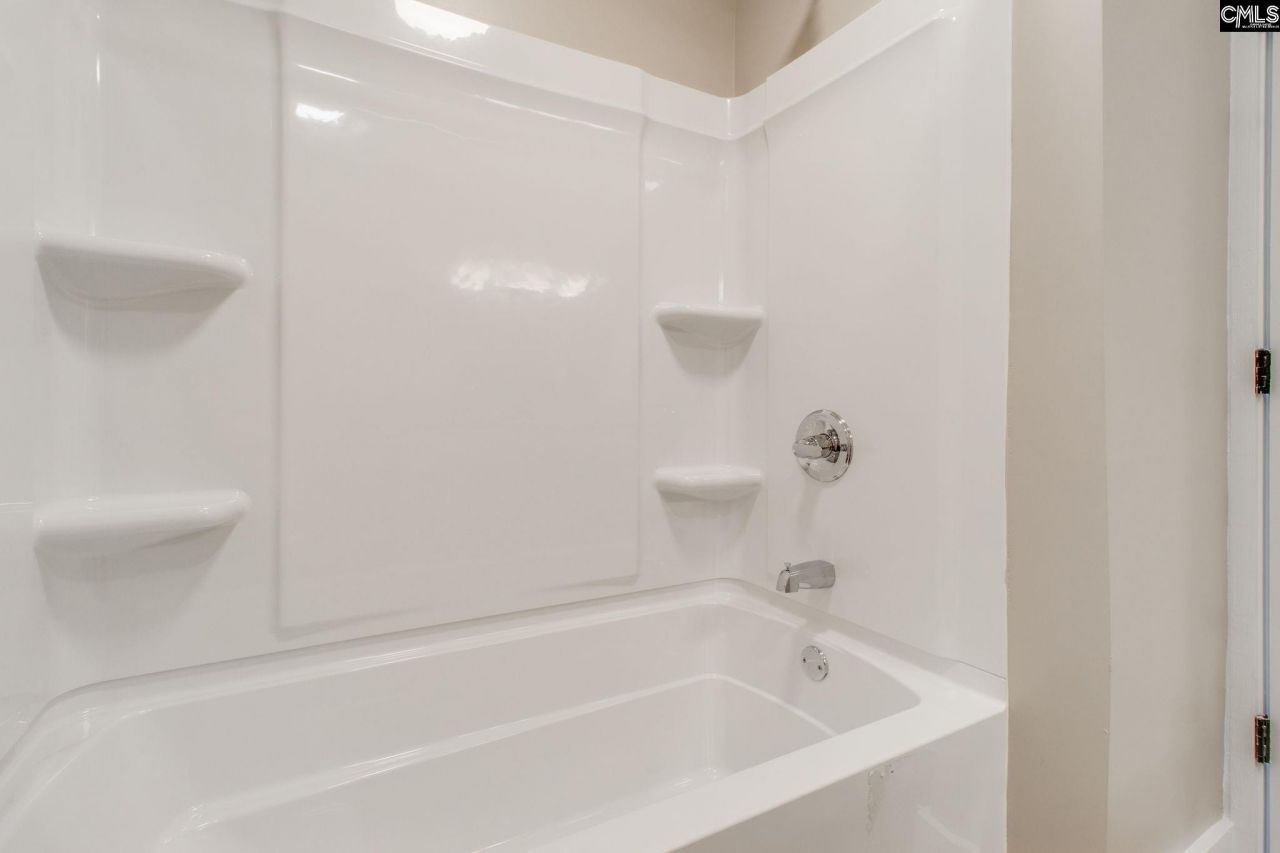 308 Percival Road Photo 27